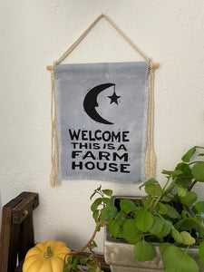 Farmhouse Welcome Sign